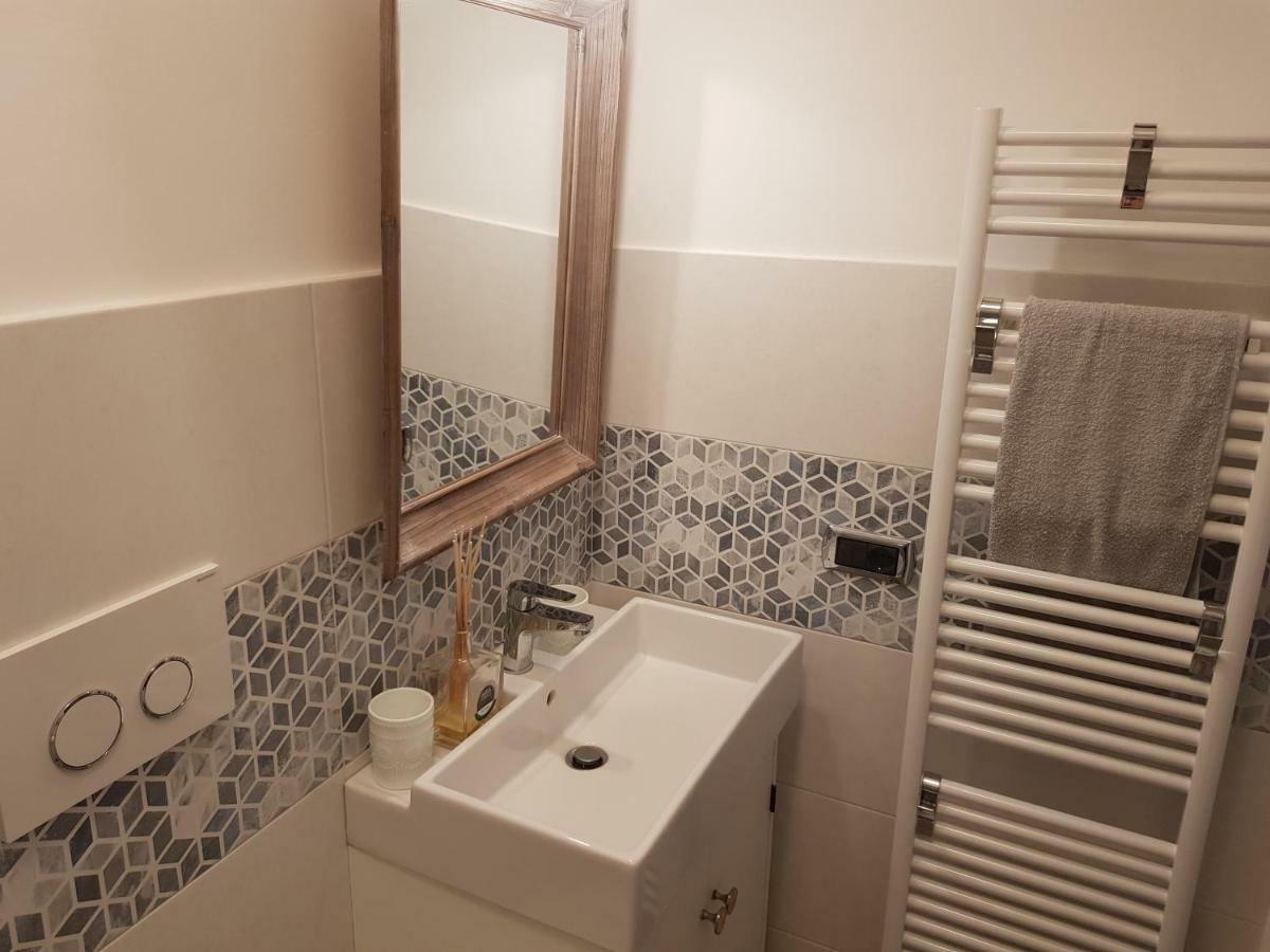 Apartament Modern Flat With Panoramic Terrace In Zuccarello Zewnętrze zdjęcie